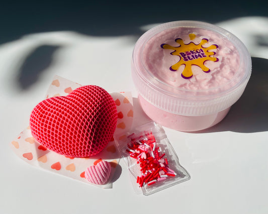 Netted Heart DIY Snowfizz Slime